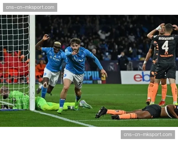 意甲争四格局一夜生变：那不勒斯主场告负，罗马憾平失分